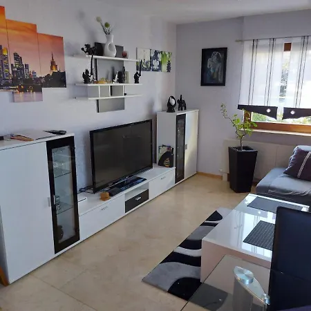 Gaestehaus Petra Апартаменты *