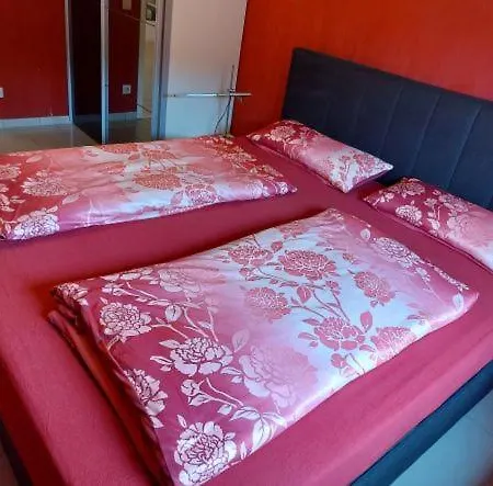 Gaestehaus Petra Штайнау-ан-дер-Штрасе