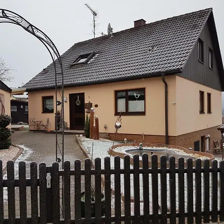 Apartment Petra Steinau an der Straße